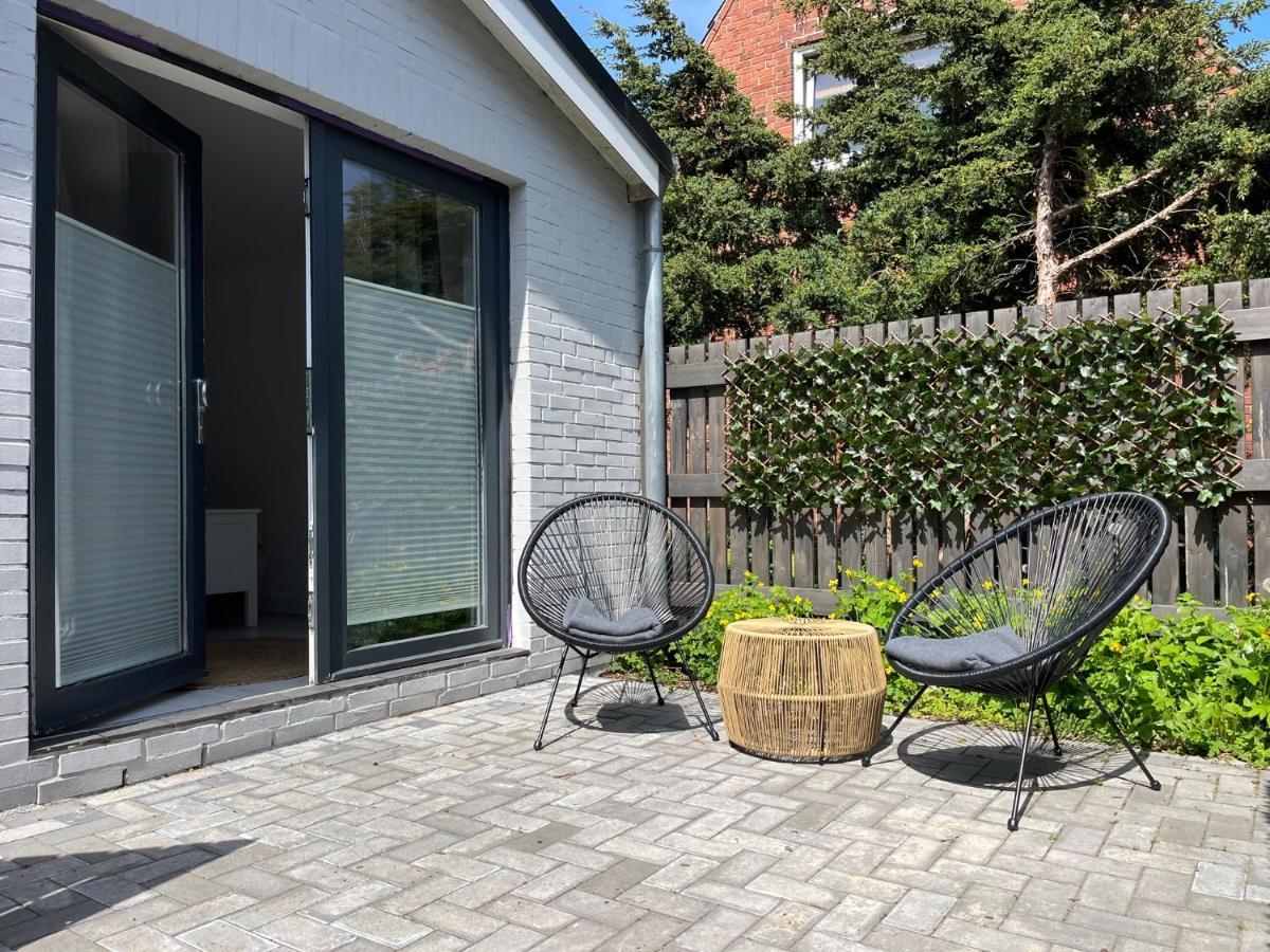 הוסום Apartment Meerzeit Mit Terrasse מראה חיצוני תמונה